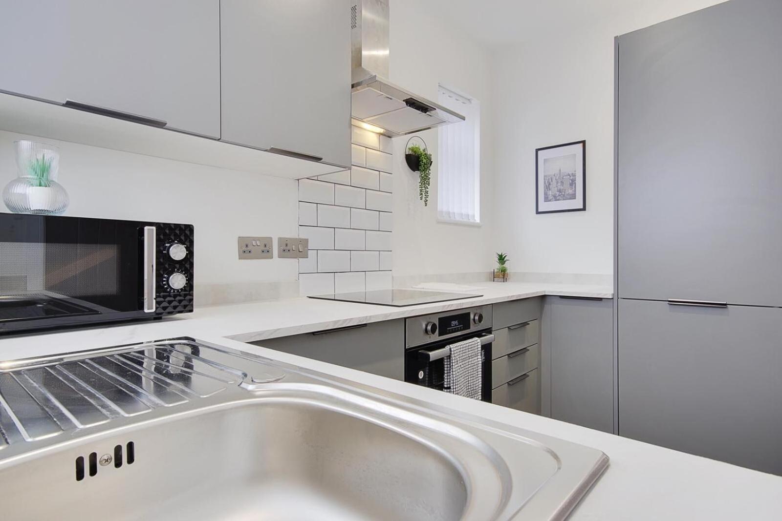 Apartment 1 Castle Lane Bournemouth Dış mekan fotoğraf