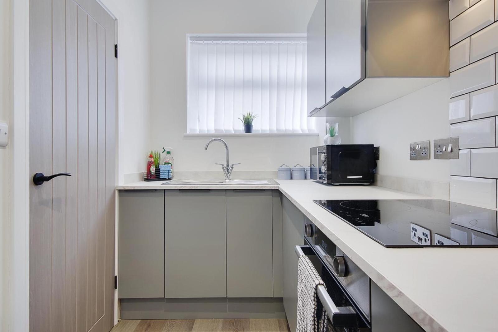 Apartment 1 Castle Lane Bournemouth Dış mekan fotoğraf